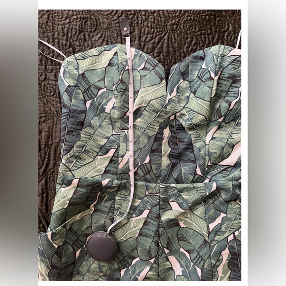 H&M Conscious size 6 u.s. - Picture 3 of 12